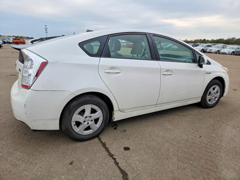 Photo 3 from auction – 2011 TOYOTA PRIUS with VIN JTDKN3DU2B0254871