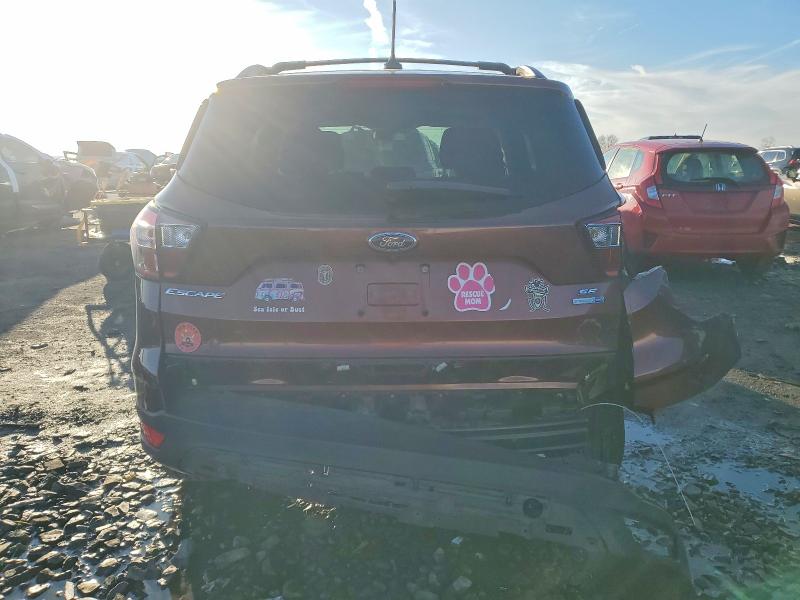 Photo 6 from auction – 2018 FORD ESCAPE SE with VIN 1FMCU9GD9JUB19170