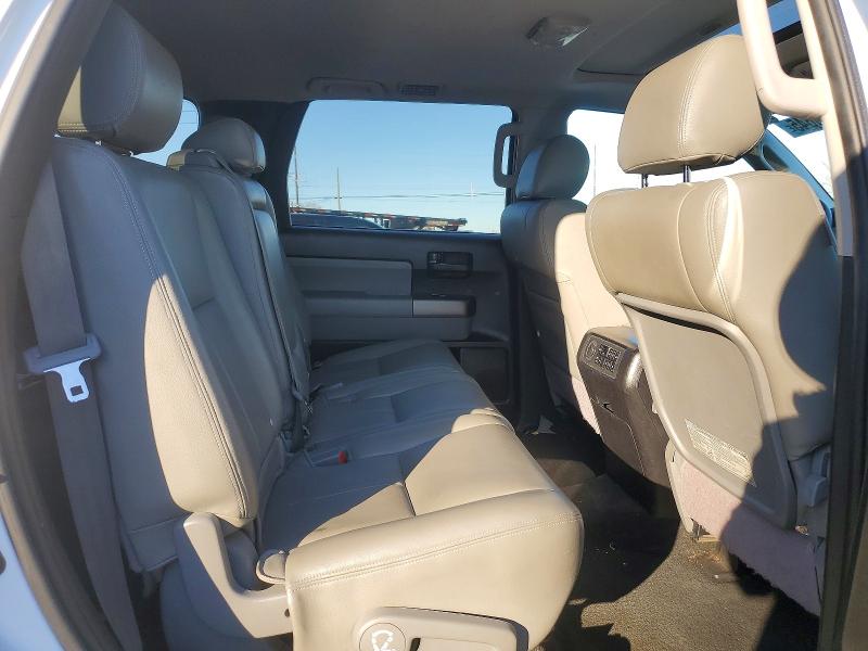 Photo 11 from auction – 2013 TOYOTA SEQUOIA SR with VIN 5TDZY5G19DS046778