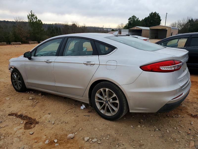 Photo 2 from auction – 2019 FORD FUSION SE with VIN 3FA6P0HD4KR219162