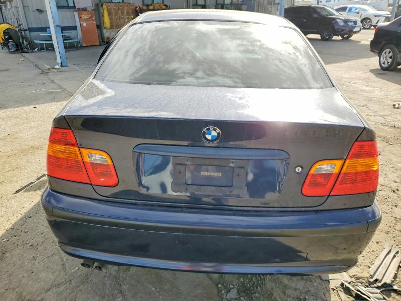 Photo 6 from auction – 2003 BMW 325 I with VIN WBAET37463NJ38671