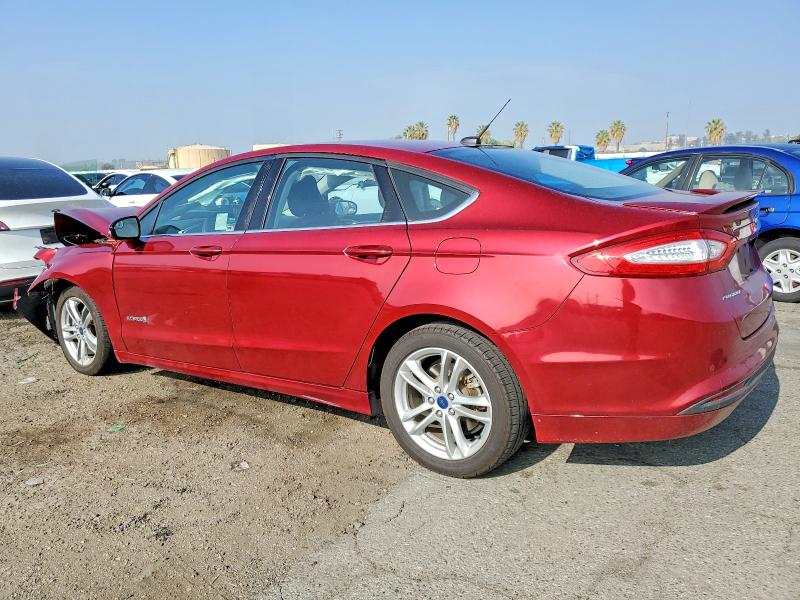 Photo 2 from auction – 2016 FORD FUSION with VIN 3FA6P0LU3GR356379