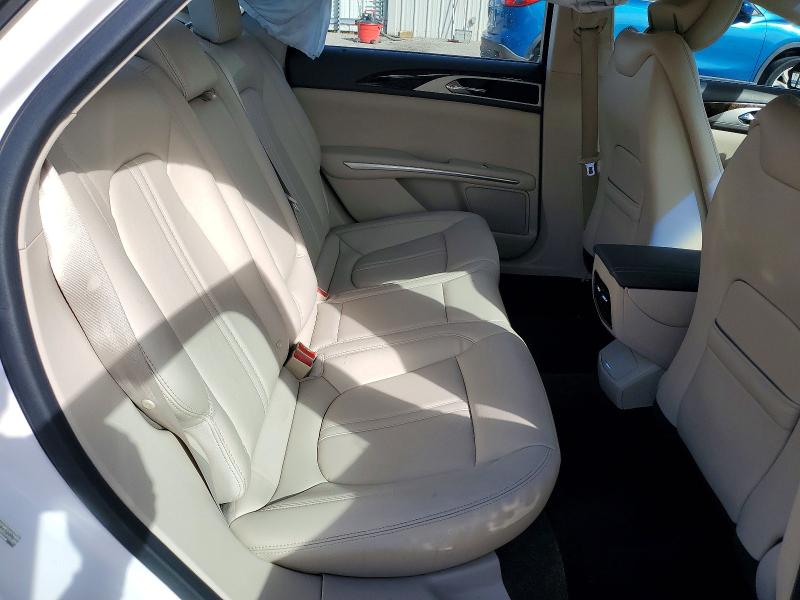 Photo 10 from auction – 2016 LINCOLN MKZ HYBRID with VIN 3LN6L2LU6GR632096