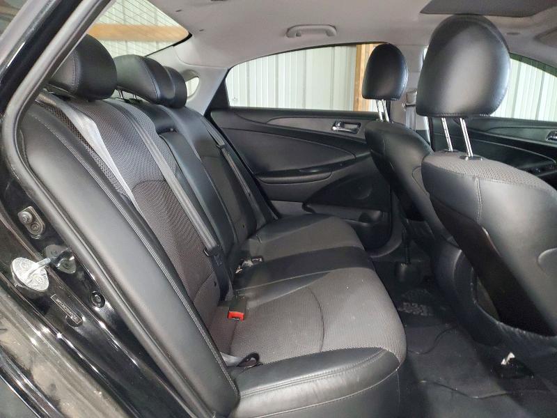 Photo 10 from auction – 2012 HYUNDAI SONATA with VIN 5NPEC4AC2CH425756