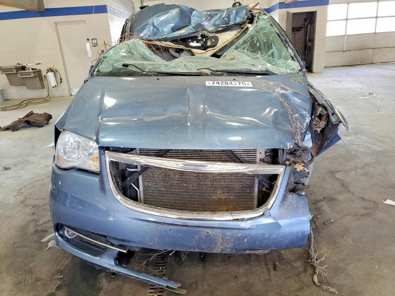 Photo 5 from auction – 2011 CHRYSLER TOWN & COU with VIN 2A4RR5DG6BR798346