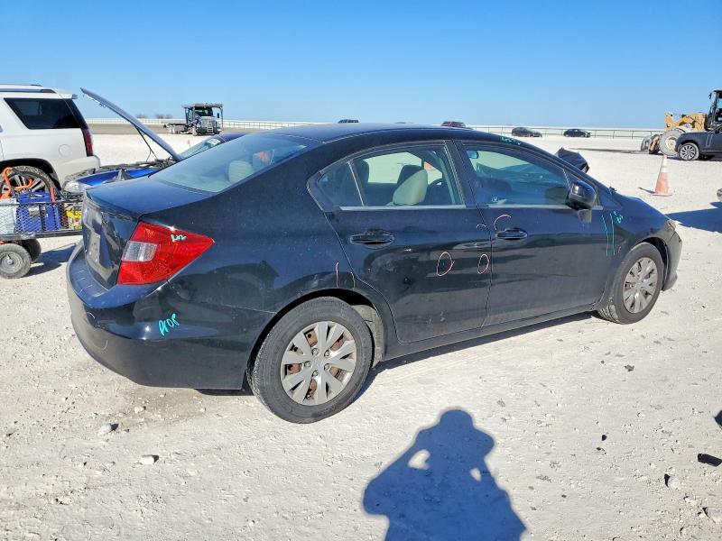Photo 3 from auction – 2012 HONDA CIVIC LX with VIN 19XFB2F57CE321418