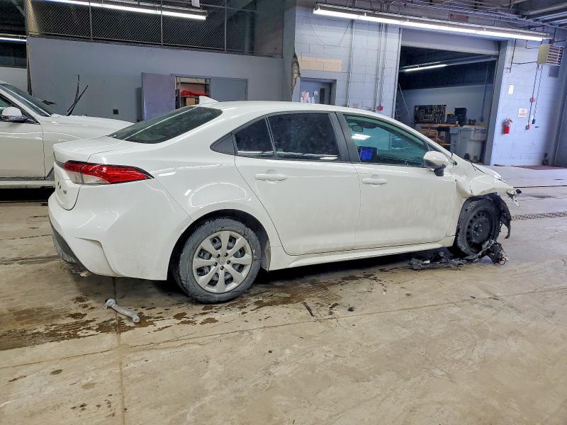 Photo 3 from auction – 2023 TOYOTA COROLLA with VIN 5YFB4MDE3PP009690