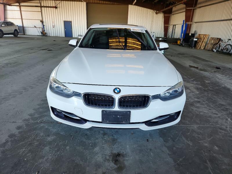 Photo 5 from auction – 2015 BMW 320 I XDRI with VIN WBA3C3G57FNT53531