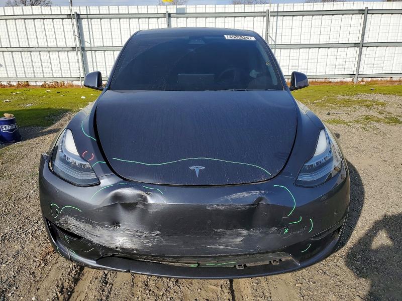 Foto 5 de la subasta – 2021 TESLA MODEL Y con VIN 5YJYGDEE4MF302828