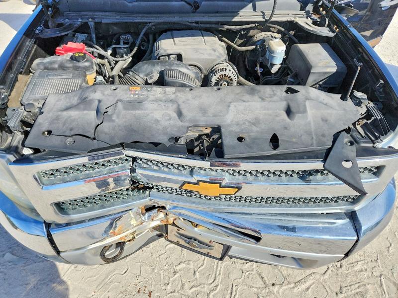Photo 11 from auction – 2012 CHEVROLET SILVERADO with VIN 1GCRKSE73CZ207677