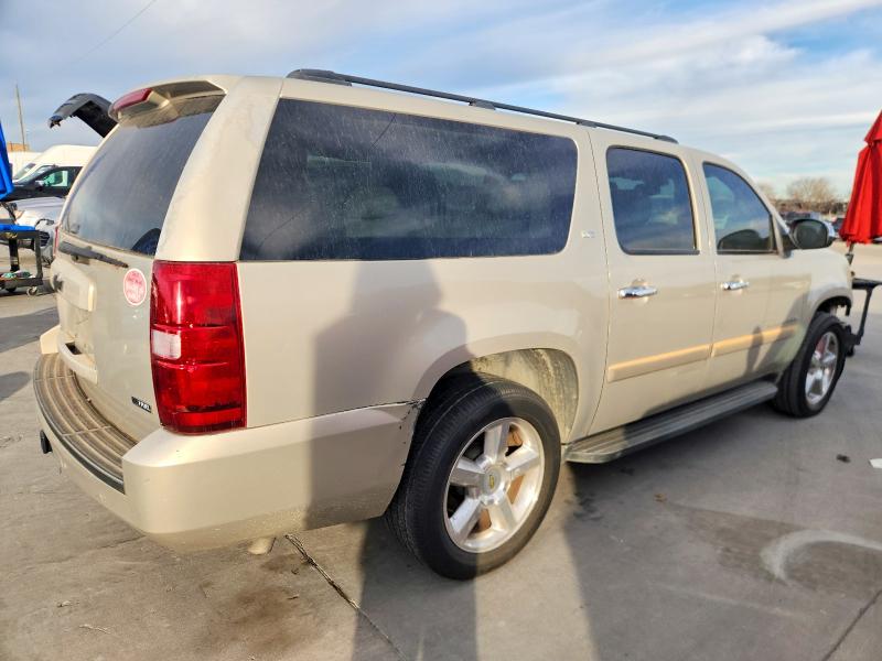 Photo 3 from auction – 2008 CHEVROLET SUBURBAN C with VIN 1GNFC16088R258019