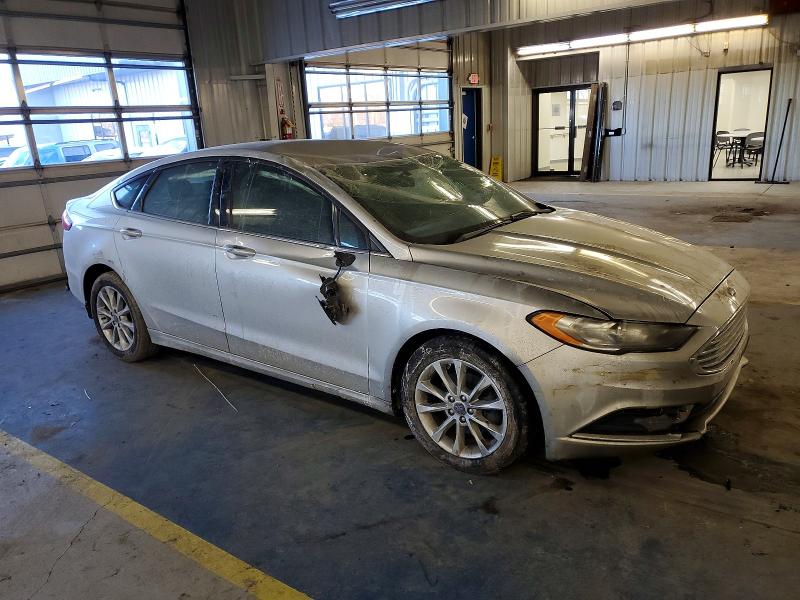 Zdjęcie 4 z aukcji – 2017 FORD FUSION z VIN 3FA6P0HD4HR298860