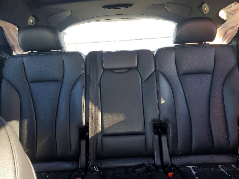 Photo 10 from auction – 2018 AUDI Q7 PRESTIG with VIN WA1VAAF78JD007344