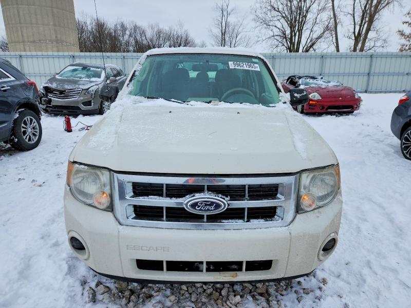 Photo 5 from auction – 2012 FORD ESCAPE XLS with VIN 1FMCU0C74CKC52302