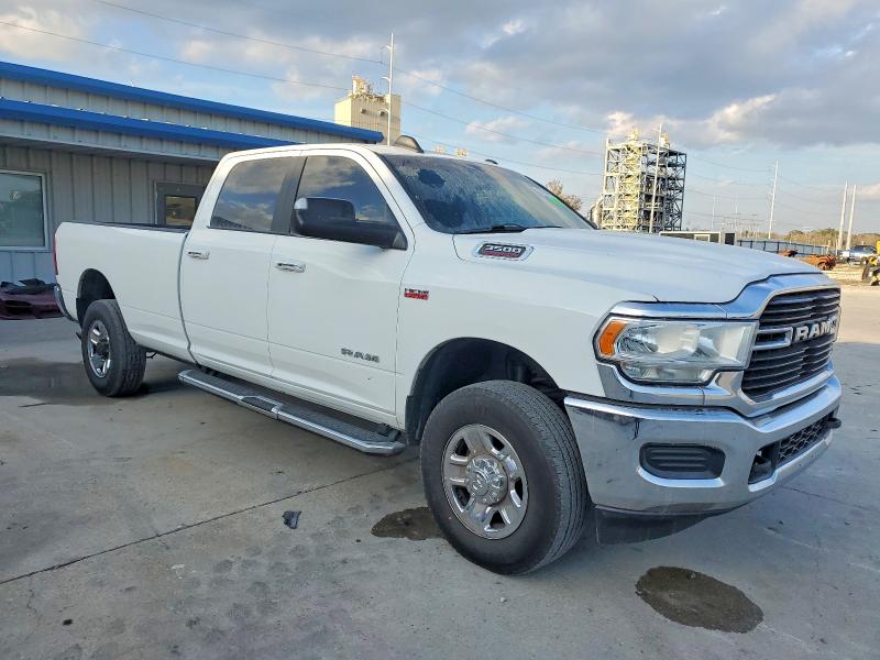Photo 4 from auction – 2019 RAM 3500 BIG H with VIN 3C63R3HJ8KG584655