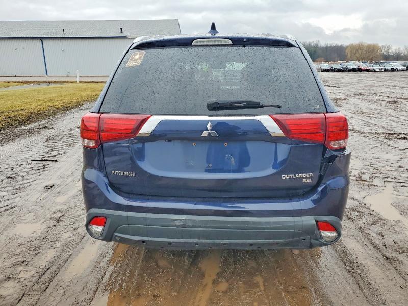 Photo 6 from auction – 2017 MITSUBISHI OUTLANDER with VIN JA4AZ3A32HZ009434
