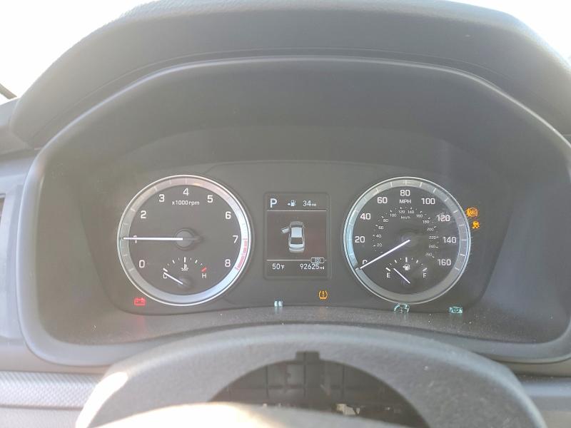 Photo 9 from auction – 2018 HYUNDAI SONATA with VIN 5NPE24AF5JH624259