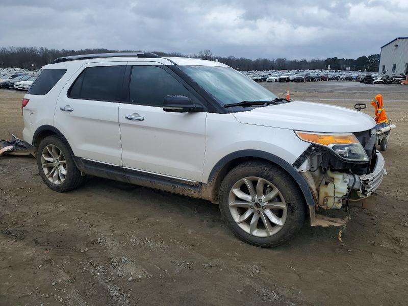 Photo 4 from auction – 2013 FORD EXPLORER X with VIN 1FM5K7D8XDGA96690