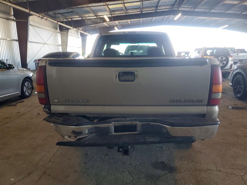 Photo 6 from auction – 2002 CHEVROLET SILVERADO with VIN 2GCEC19TX21311572