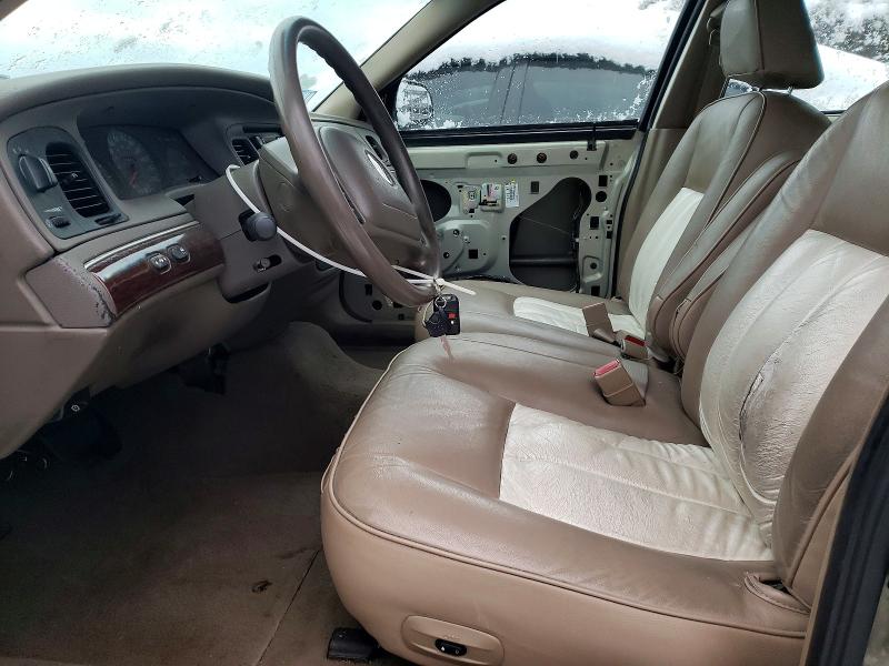 Photo 7 from auction – 2004 MERCURY GRAND MARQ with VIN 2MEFM74W54X604669