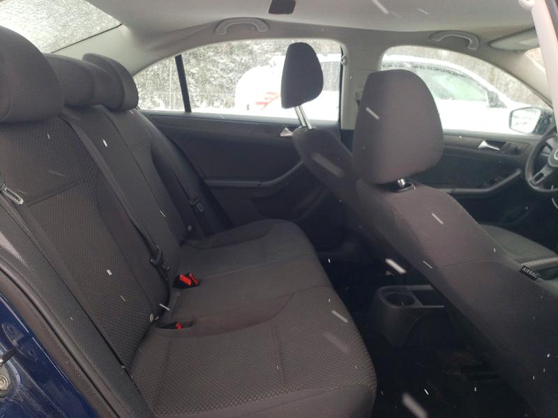Photo 10 from auction – 2013 VOLKSWAGEN JETTA BASE with VIN 3VW2K7AJ8DM208002