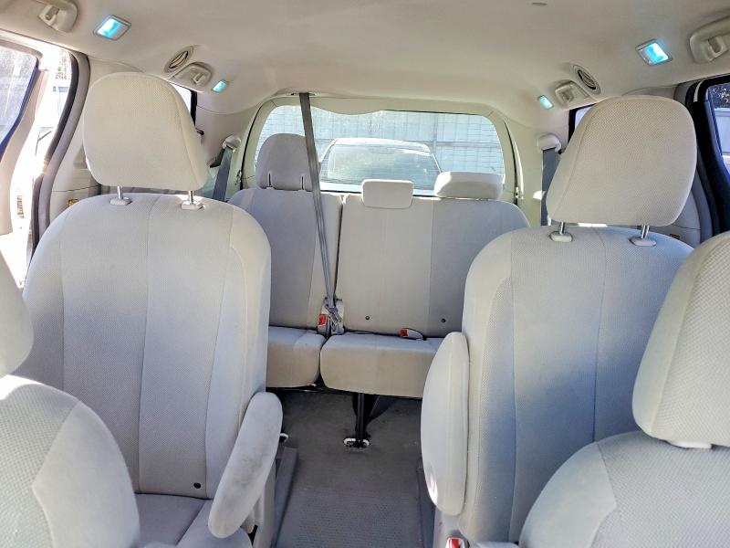 Photo 10 from auction – 2011 TOYOTA SIENNA with VIN 5TDZK3DC6BS084154