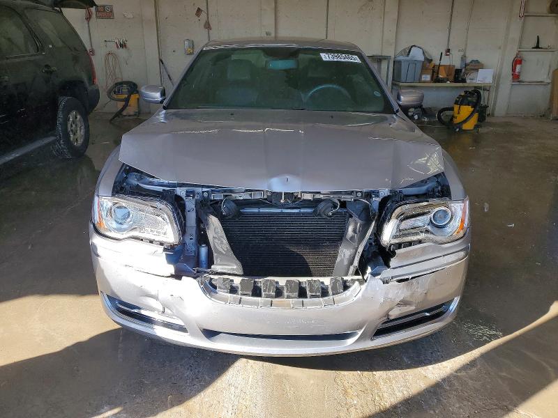 Photo 5 from auction – 2014 CHRYSLER 300 with VIN 2C3CCAAG7EH138857