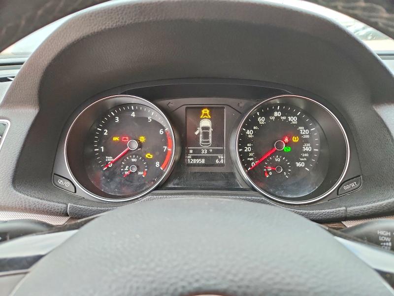 Photo 9 from auction – 2018 VOLKSWAGEN PASSAT SE with VIN 1VWBA7A39JC010482