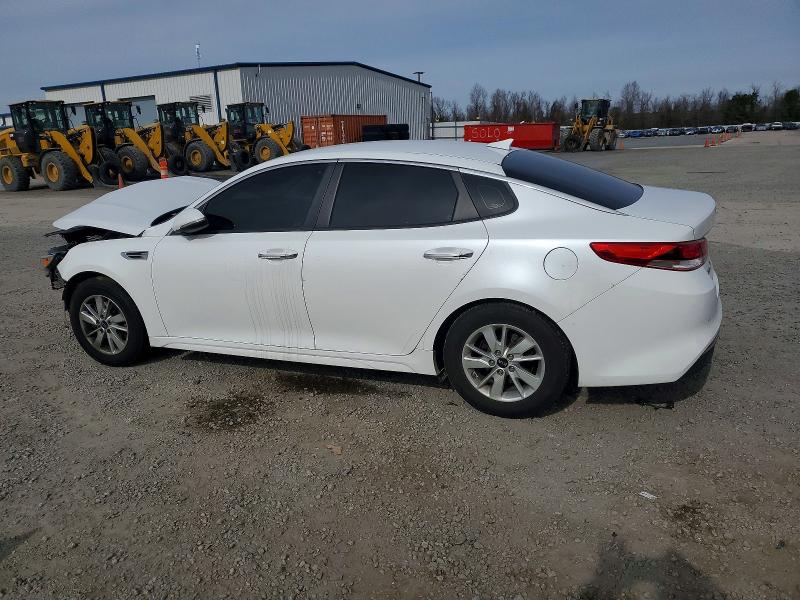 Photo 2 from auction – 2018 KIA OPTIMA with VIN 5XXGT4L32JG214149