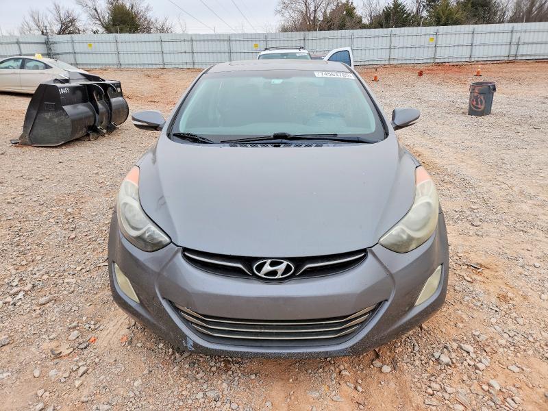 Photo 5 from auction – 2013 HYUNDAI ELANTRA GL with VIN 5NPDH4AE4DH324752