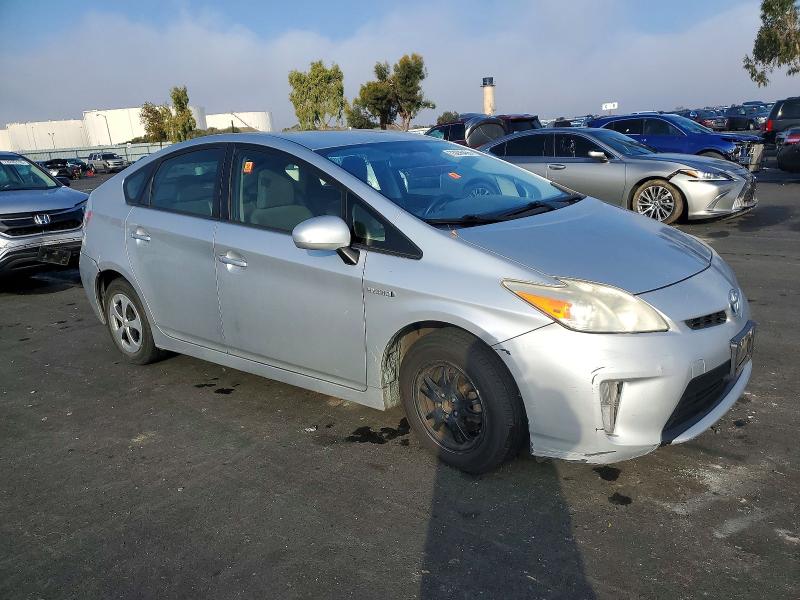 Photo 4 from auction – 2012 TOYOTA PRIUS with VIN JTDKN3DU0C5411608