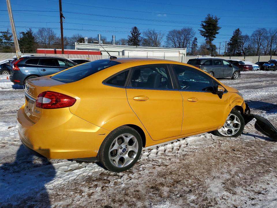 Photo 3 from auction – 2012 FORD FIESTA with VIN 3FADP4CJ5CM182049