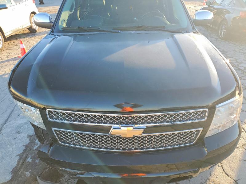 Photo 12 from auction – 2010 CHEVROLET SUBURBAN C with VIN 1GNUCKE08AR181172