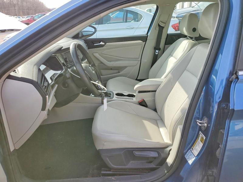 Photo 7 from auction – 2020 VOLKSWAGEN JETTA with VIN 3VWCB7BU7LM046469