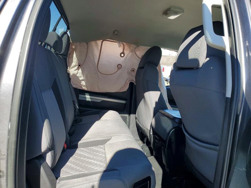 Photo 10 from auction – 2017 TOYOTA TUNDRA with VIN 5TFRW5F12HX216082