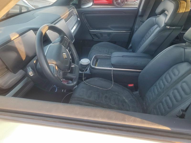 Photo 7 from auction – 2022 RIVIAN R1T ADVENT with VIN 7FCTGAAAXNN006947