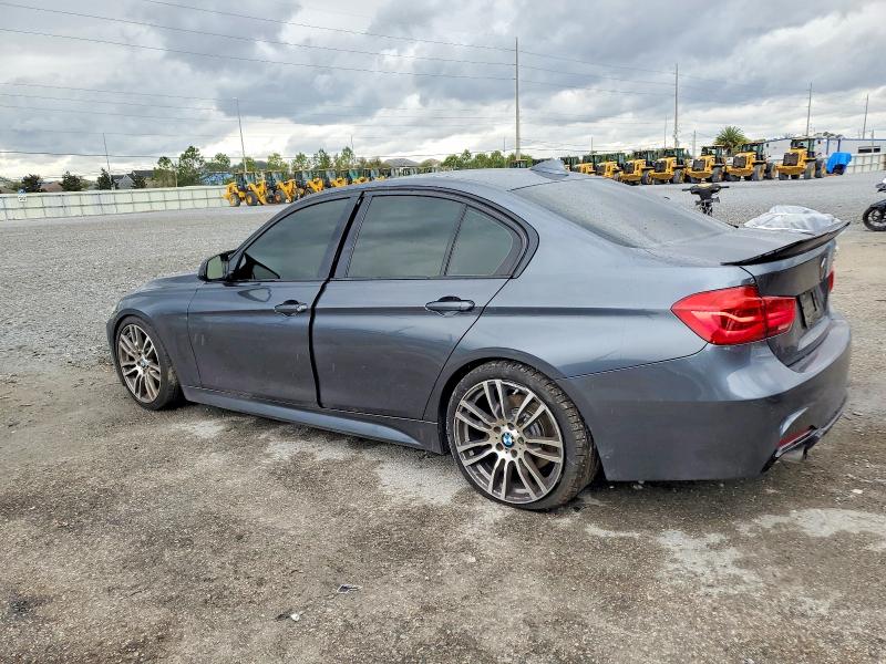 Photo 2 from auction – 2017 BMW 340 with VIN WBA8B3G38HNU36167