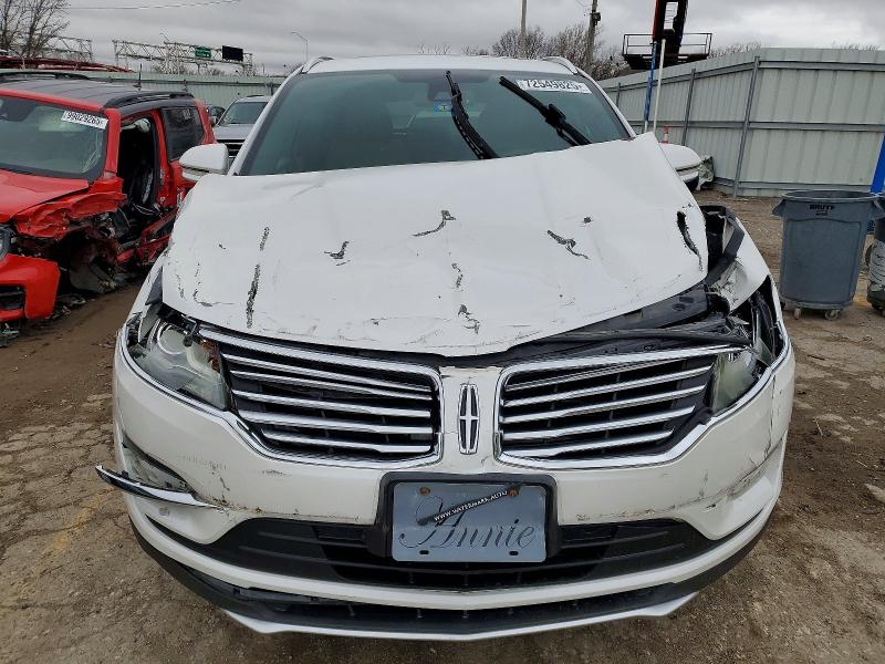 Photo 5 from auction – 2015 LINCOLN MKC with VIN 5LMCJ2A9XFUJ13130