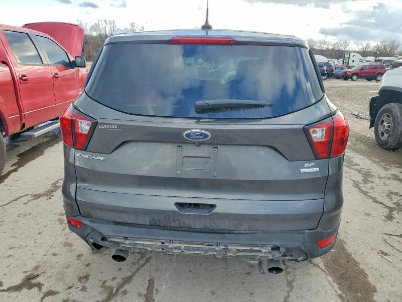 Photo 6 from auction – 2019 FORD ESCAPE SE with VIN 1FMCU0GD8KUB58152