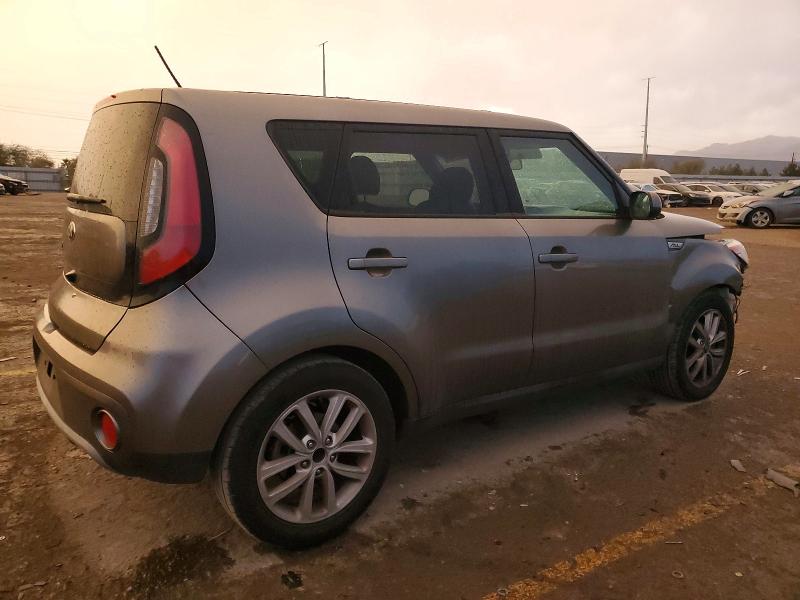 Photo 3 from auction – 2019 KIA SOUL with VIN KNDJP3A50K7655491