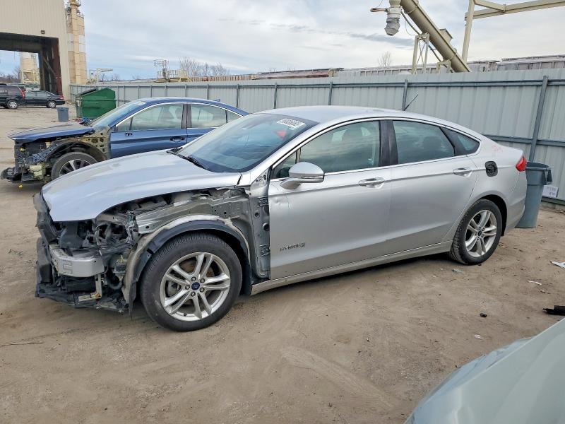 FORD FUSION SE 2018 with VIN 3FA6P0LU3JR151569 - Photo from auction