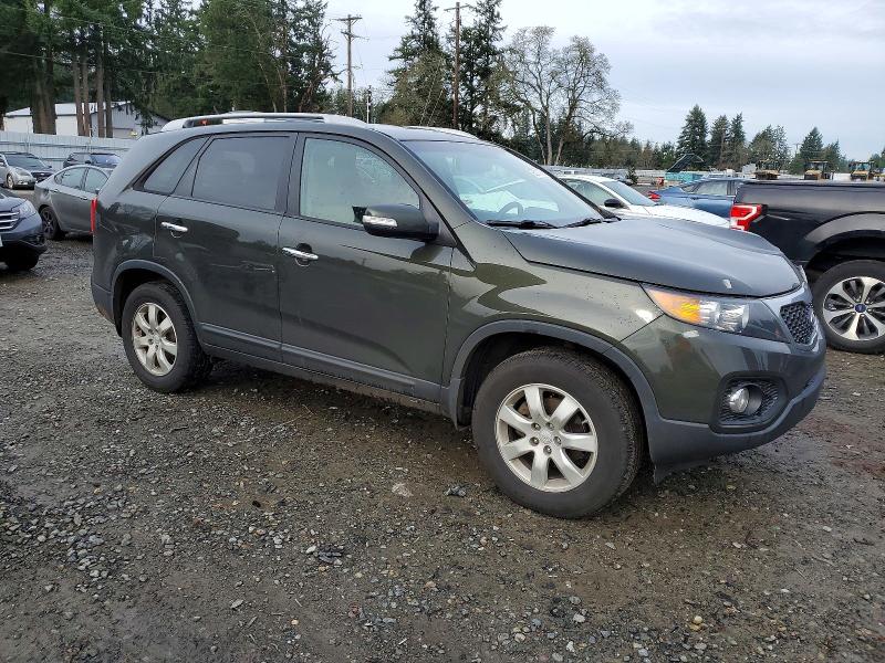 Photo 4 from auction – 2011 KIA SORENTO with VIN 5XYKT4A13BG097836