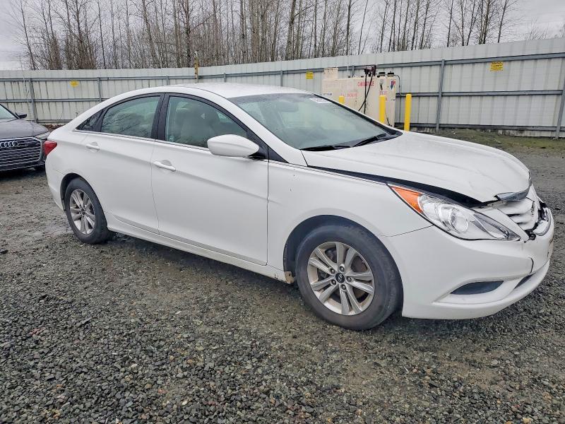 Photo 4 from auction – 2011 HYUNDAI SONATA GLS with VIN 5NPEB4AC4BH045769