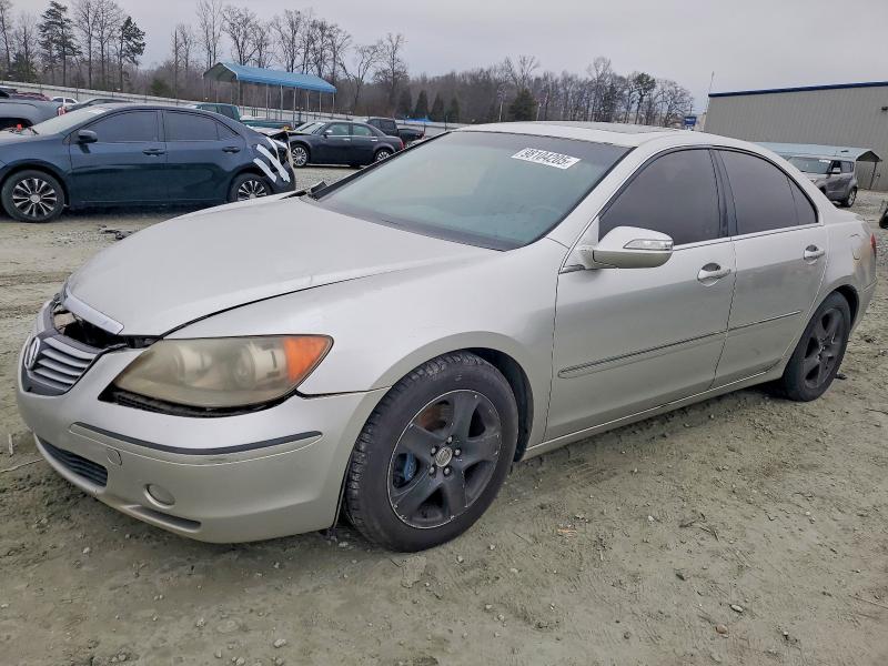ACURA RL 2005 with VIN JH4KB16545C010644 - Photo from auction