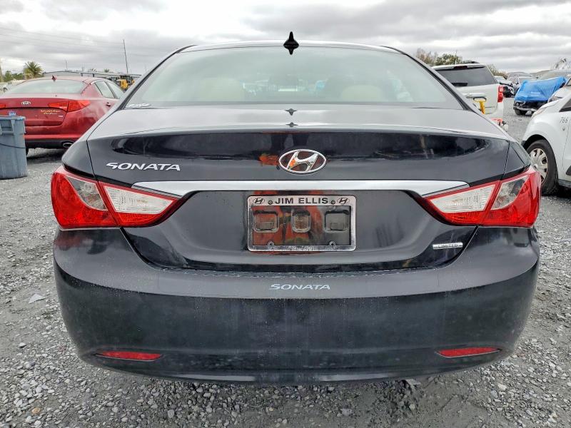 Photo 6 from auction – 2013 HYUNDAI SONATA SE with VIN 5NPEC4AC0DH610163