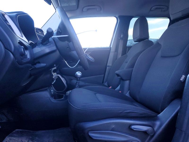 Photo 7 from auction – 2017 JEEP RENEGADE with VIN ZACCJBAH2HPF97927