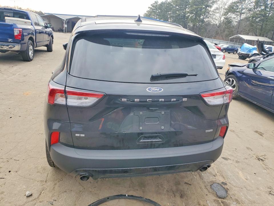 Photo 6 from auction – 2021 FORD ESCAPE with VIN 1FMCU0BZ5MUB04569