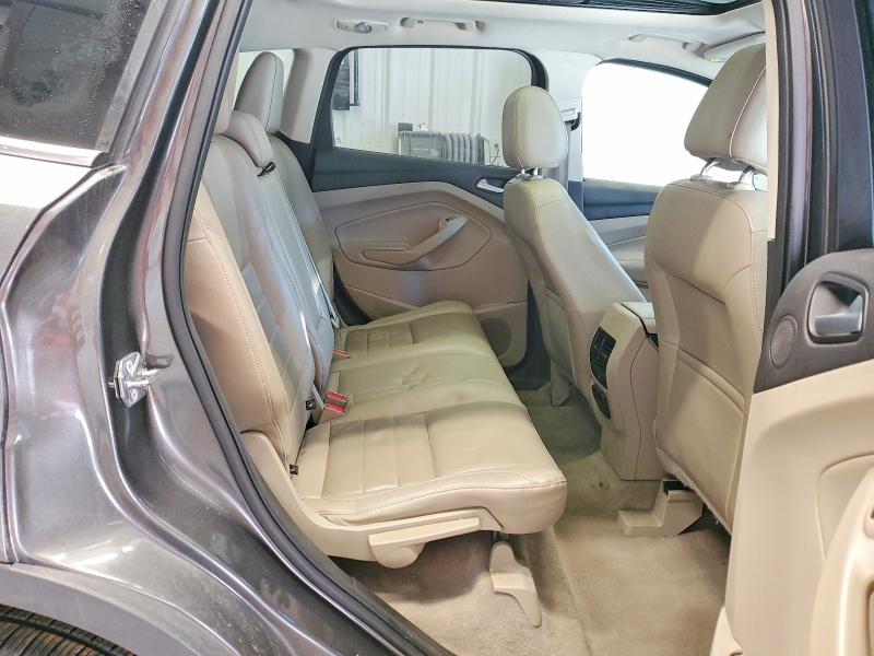 Photo 11 from auction – 2015 FORD ESCAPE with VIN 1FMCU9J9XFUC82387