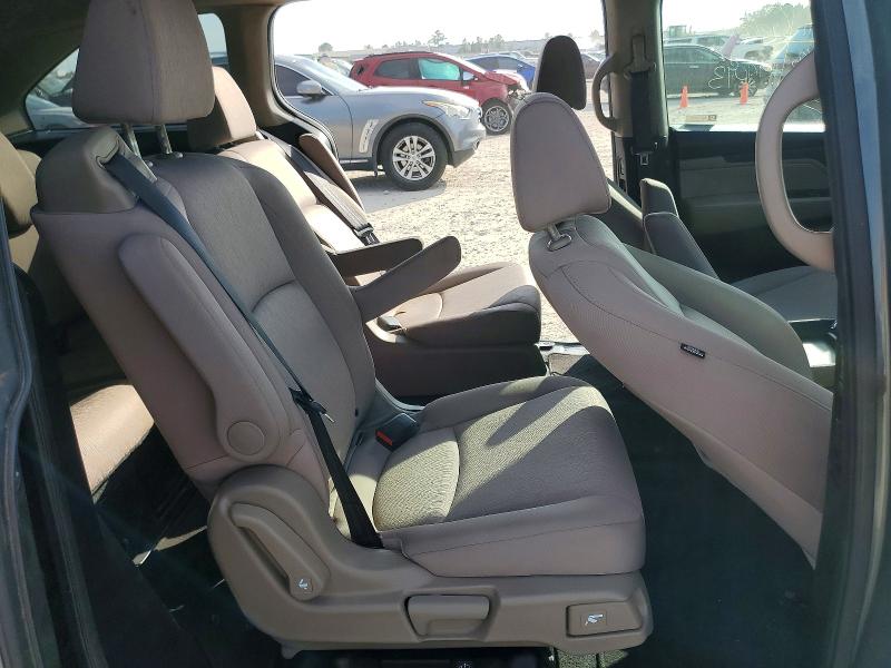 Photo 11 from auction – 2018 HONDA ODYSSEY with VIN 5FNRL6H5XJB085191