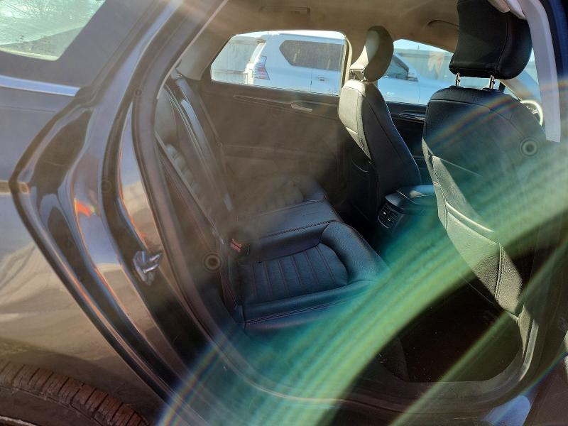 Photo 10 from auction – 2016 FORD FUSION with VIN 3FA6P0HD4GR360448